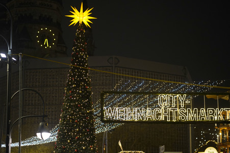 Weihnachtsmarkt an der Gedächtniskirche 2022 in Berlin