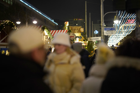 Weihnachtsmarkt an der Gedächtniskirche 2022 in Berlin