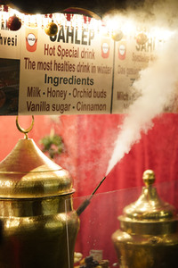 Weihnachtsmarkt an der Gedächtniskirche 2022 in Berlin