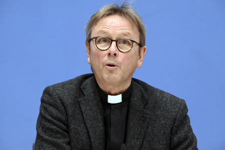 Bundespressekonferenz Rüstungsexportbericht 2022 in Berlin