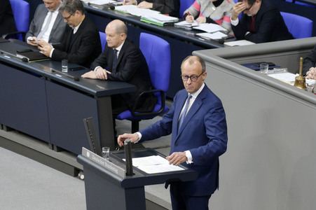 75. Sitzung des Deutschen Bundestages in Berlin