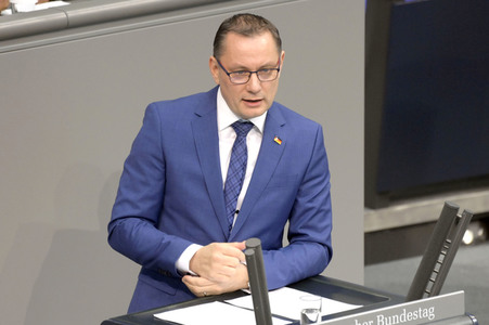 75. Sitzung des Deutschen Bundestages in Berlin