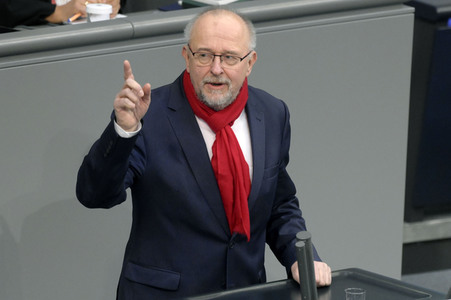 75. Sitzung des Deutschen Bundestages in Berlin