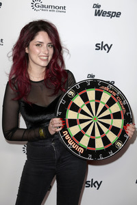 Season 2 Premiere 'Die Wespe' in Berlin