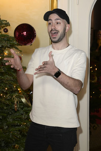 Season 2 Premiere 'Die Wespe' in Berlin