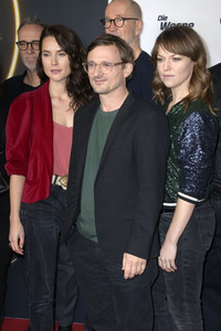 Season 2 Premiere 'Die Wespe' in Berlin