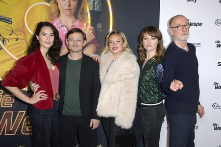 Season 2 Premiere 'Die Wespe' in Berlin