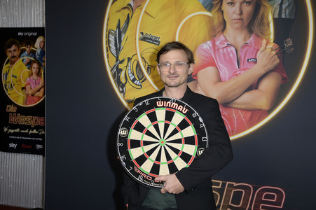 Season 2 Premiere 'Die Wespe' in Berlin