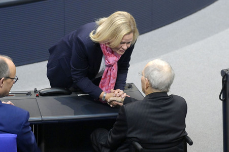 76. Sitzung des Deutschen Bundestages in Berlin