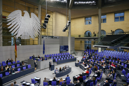 76. Sitzung des Deutschen Bundestages in Berlin