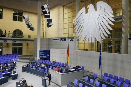 76. Sitzung des Deutschen Bundestages in Berlin