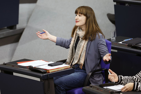 76. Sitzung des Deutschen Bundestages in Berlin