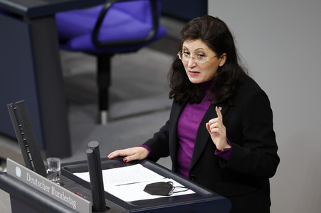 76. Sitzung des Deutschen Bundestages in Berlin