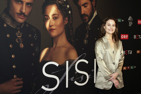 Season 2 Premiere 'Sisi' in Wien
