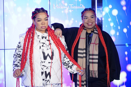 Enthüllung der Wachsfigur von Zoe Wees in Berlin