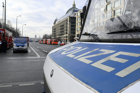 Explosion des Aquadom im Sealife Berlin