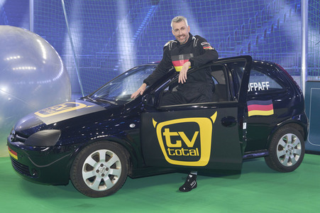 Photocall 'TV total Autoball WM 2022' in Hannover