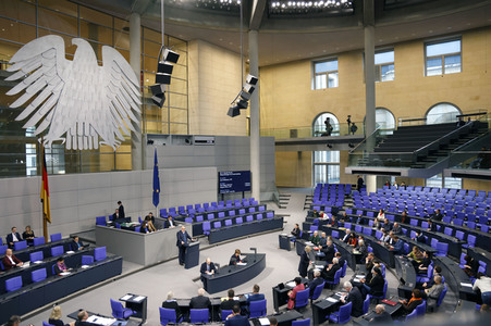 77. Sitzung des Deutschen Bundestages in Berlin