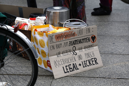 Protestaktion der sogenannten Klima-Kleber in Berlin