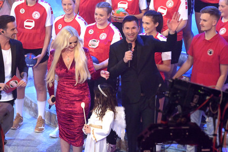 TV-Show 'Alle singen Weihnachten - Das große Adventssingen' in Suhl