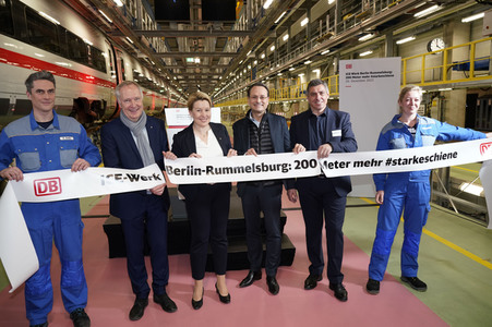 Eröffnung der erweiterten Halle im ICE-Werk Rummelsburg in Berlin