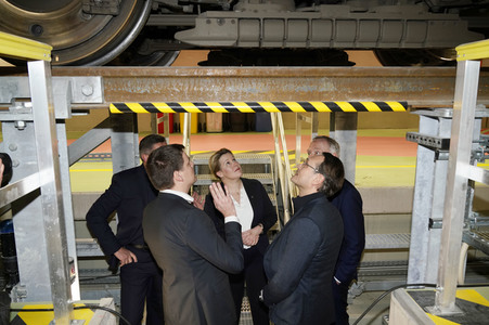 Eröffnung der erweiterten Halle im ICE-Werk Rummelsburg in Berlin