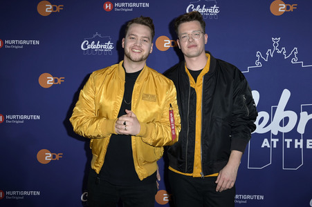 Silvestershow 'Celebrate at the Gate - Willkommen 2023' in Berlin