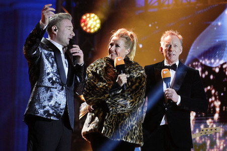 Silvestershow 'Celebrate at the Gate - Willkommen 2023' in Berlin