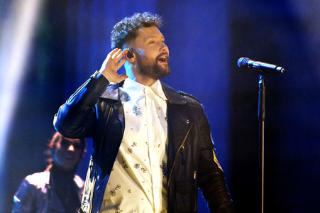Silvestershow 'Celebrate at the Gate - Willkommen 2023' in Berlin