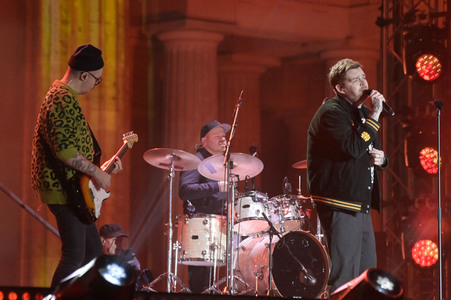 Silvestershow 'Celebrate at the Gate - Willkommen 2023' in Berlin