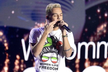 Silvestershow 'Celebrate at the Gate - Willkommen 2023' in Berlin
