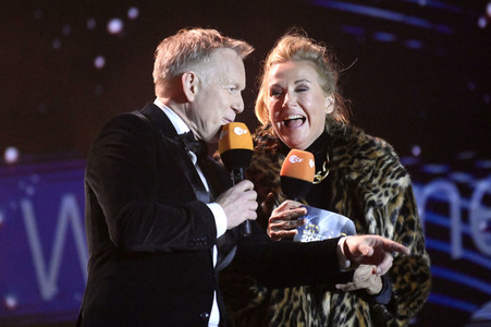 Silvestershow 'Celebrate at the Gate - Willkommen 2023' in Berlin