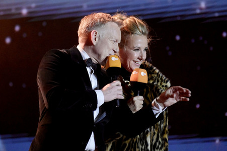 Silvestershow 'Celebrate at the Gate - Willkommen 2023' in Berlin