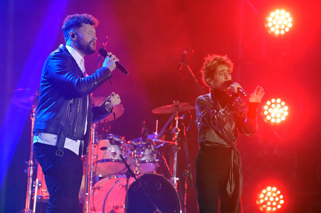 Silvestershow 'Celebrate at the Gate - Willkommen 2023' in Berlin