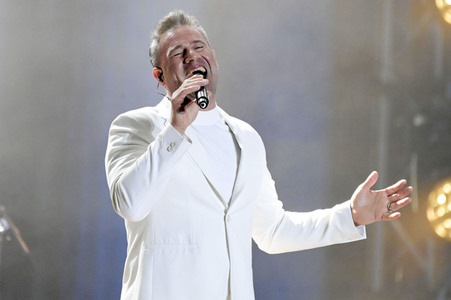 Silvestershow 'Celebrate at the Gate - Willkommen 2023' in Berlin
