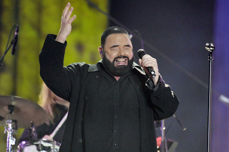 Silvestershow 'Celebrate at the Gate - Willkommen 2023' in Berlin