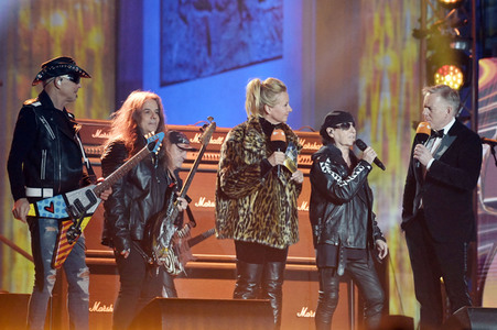 Silvestershow 'Celebrate at the Gate - Willkommen 2023' in Berlin