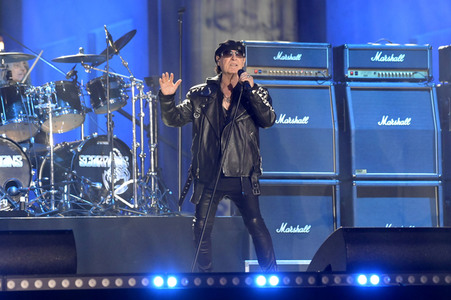 Silvestershow 'Celebrate at the Gate - Willkommen 2023' in Berlin