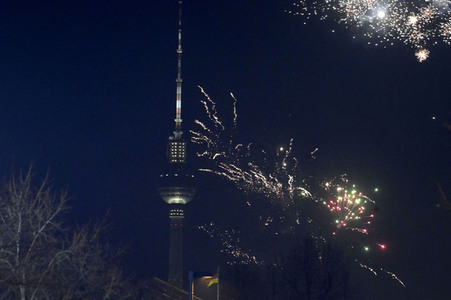 Silvestershow 'Celebrate at the Gate - Willkommen 2023' in Berlin