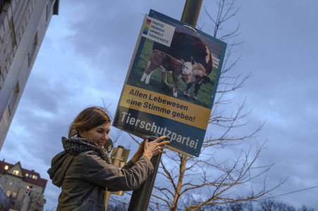 Wahlkampagne zur Wiederholungswahl zum Abgeordnetenhaus in Berlin