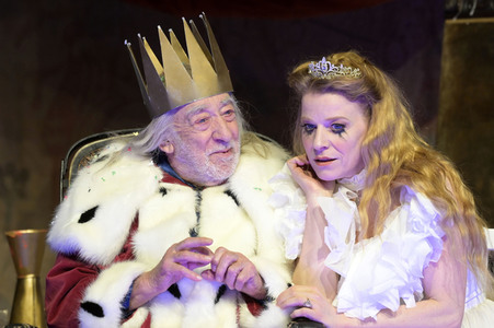 Theaterprobe 'Der König stirbt' in Dessau-Roßlau
