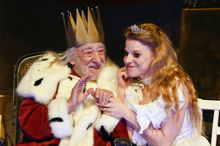 Theaterprobe 'Der König stirbt' in Dessau-Roßlau