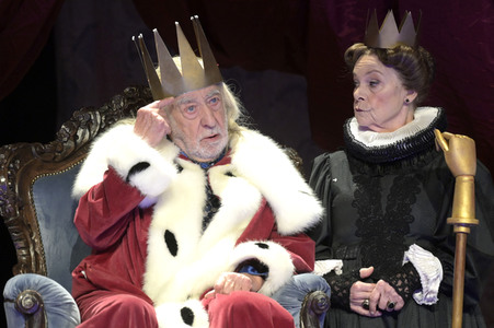 Theaterprobe 'Der König stirbt' in Dessau-Roßlau