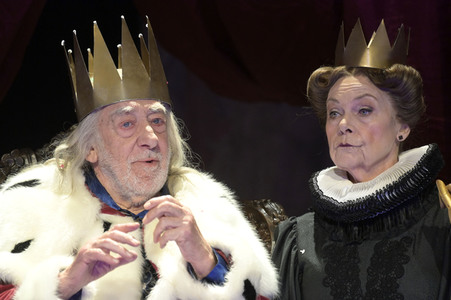 Theaterprobe 'Der König stirbt' in Dessau-Roßlau