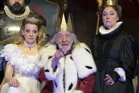 Theaterprobe 'Der König stirbt' in Dessau-Roßlau