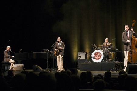 Konzert von Ulrich Tukur & Die Rhythmus Boys in Hannover