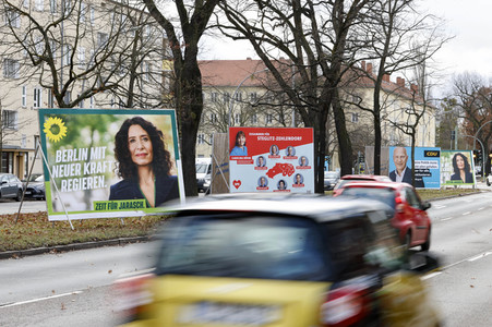Wahlkampagne zur Wiederholungswahl zum Abgeordnetenhaus in Berlin