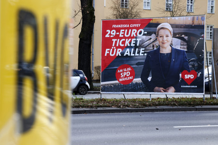 Wahlkampagne zur Wiederholungswahl zum Abgeordnetenhaus in Berlin