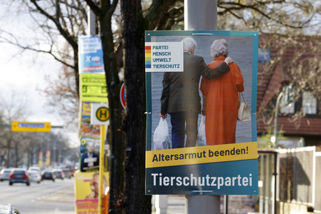 Wahlkampagne zur Wiederholungswahl zum Abgeordnetenhaus in Berlin