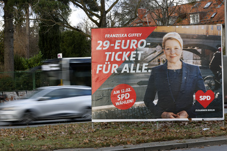 Wahlkampagne zur Wiederholungswahl zum Abgeordnetenhaus in Berlin